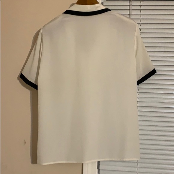 Short sleeve blouse size 10 Liz Claiborne - Picture 5 of 6
